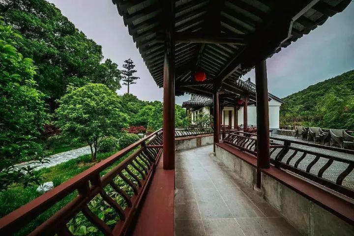 桃源茶庵铺镇：以雪为令 抗凝冻保畅通保民生